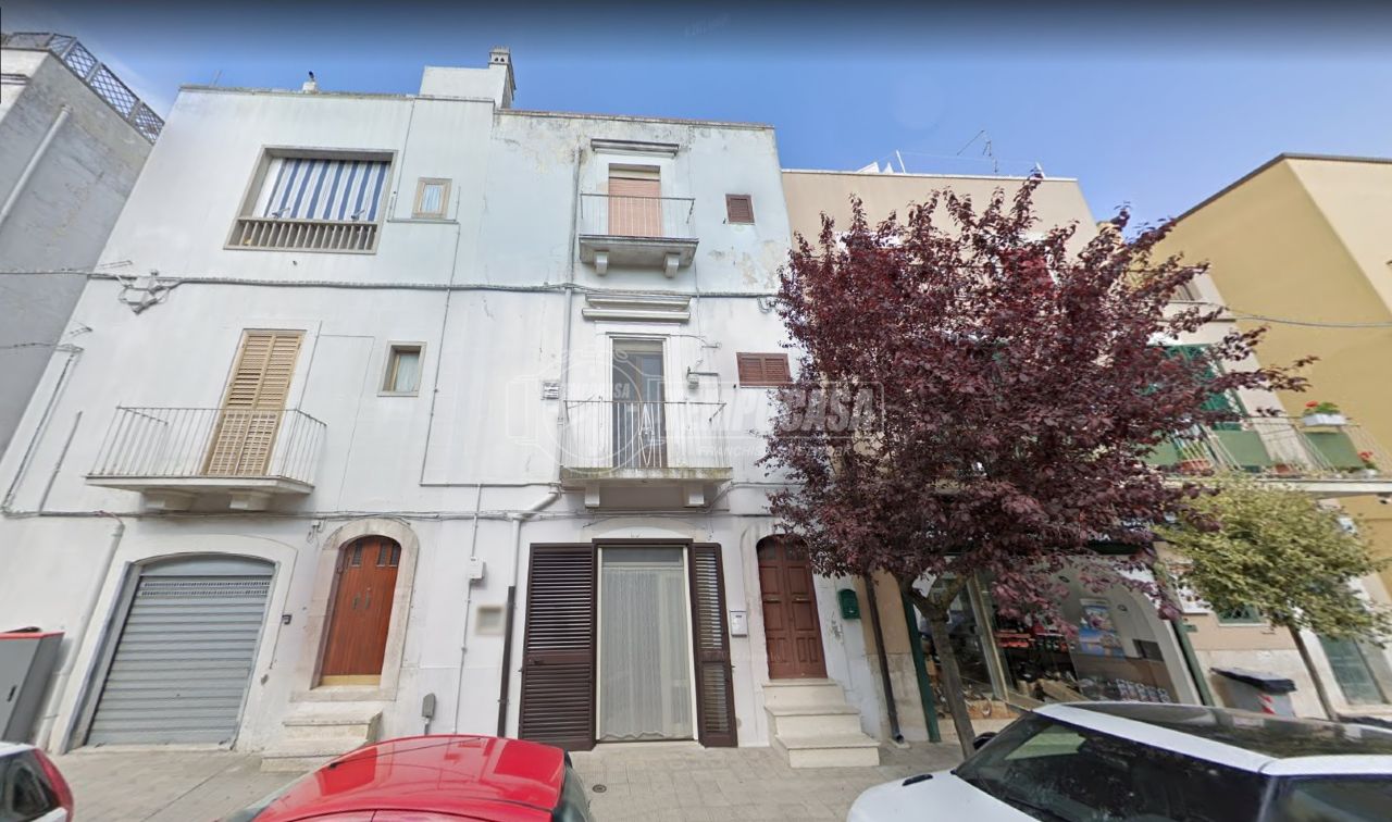 Casa indipendente in Vendita a Gioia del Colle Euro 67.000 Mq 105